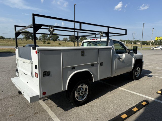 Used 2011 Chevrolet Silverado 2500 W/T RWD image 2