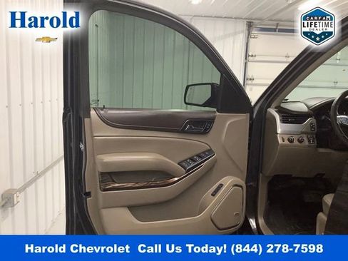 Used 2016 GMC Yukon SLT w/ Open Road Package image 15