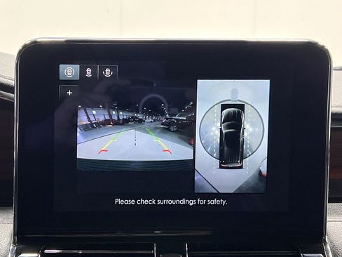 Used 2020 Lincoln Navigator Reserve w/ Luxury Package image 11