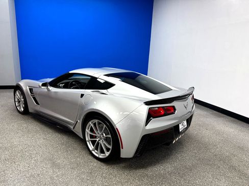 Used 2019 Chevrolet Corvette Grand Sport image 31