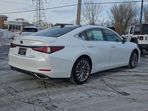 New 2025 Lexus ES 350 Ultra Luxury image 8