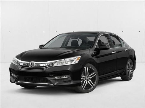 Used 2017 Honda Accord Touring image 1