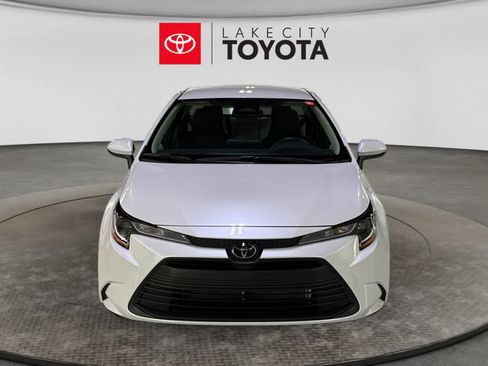New 2026 Toyota Corolla LE FWD image 10