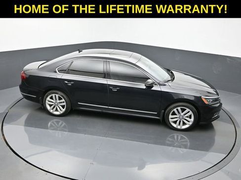 Used 2017 Volkswagen Passat 1.8T SEL Premium image 61