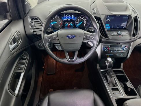 Used 2019 Ford Escape SEL image 16