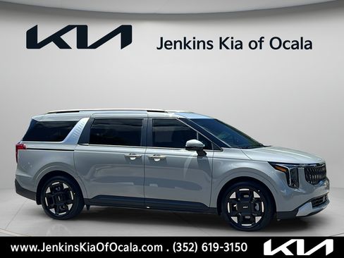 New 2026 Kia Carnival EX FWD image 1