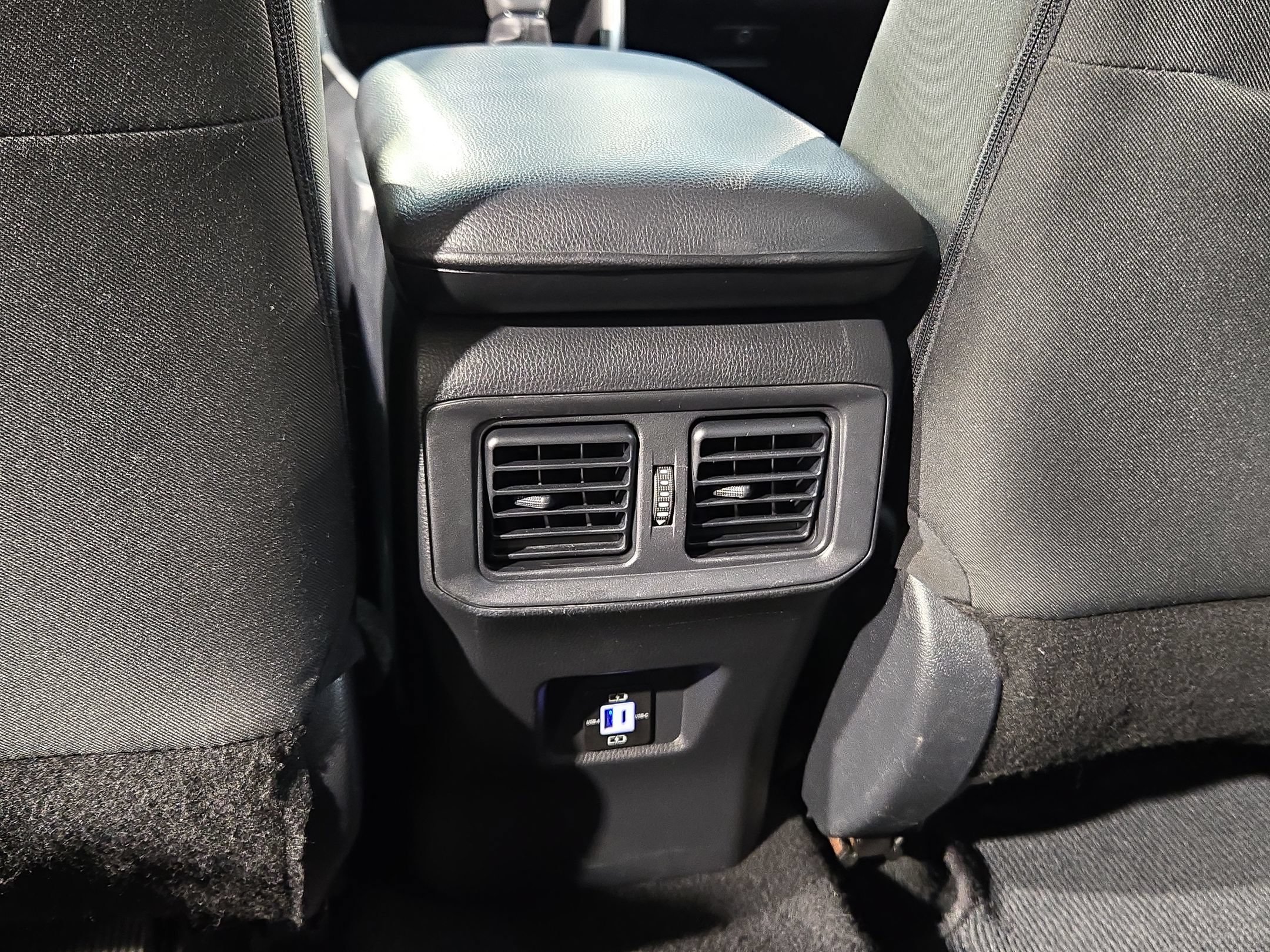 Used 2025 Toyota RAV4 LE FWD image 36