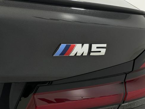 Used 2021 BMW M5 w/ Executive Package image 41