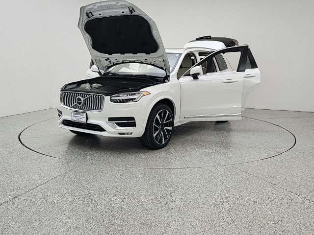 Used 2024 Volvo XC90 B6 Plus w/ Protection Package Premier AWD/4WD image 9