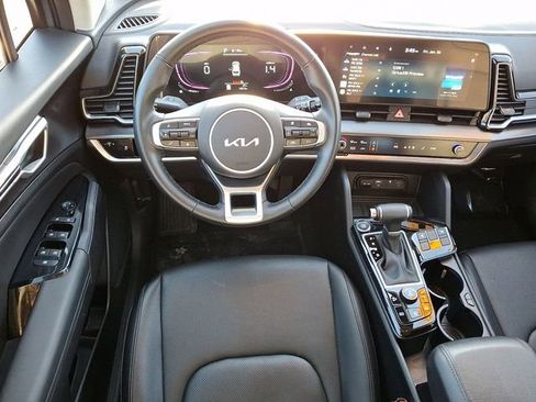 Certified 2025 Kia Sportage EX image 12