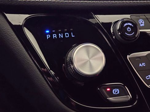 New 2026 Chrysler Pacifica Select image 23