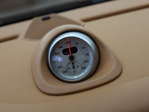 Used 2011 Porsche 911 Carrera 4S image 31