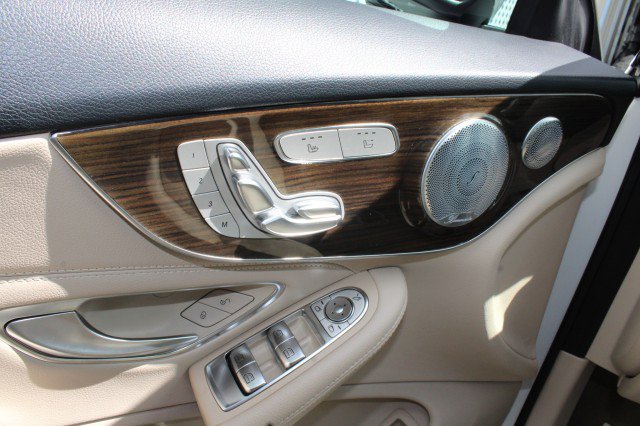 Used 2019 Mercedes-Benz C 300 Cabriolet image 26