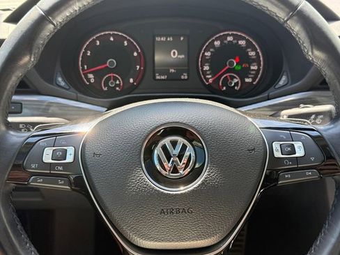 Used 2020 Volkswagen Passat 2.0T R-Line image 31