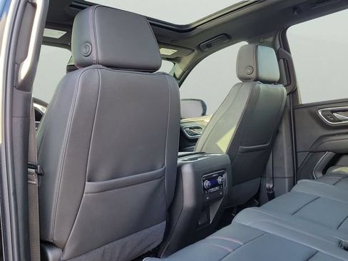 Used 2024 Chevrolet Suburban RST w/ Luxury Package AWD/4WD image 12