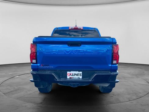 Used 2023 Chevrolet Colorado Z71 w/ Z71 Convenience Package 2 AWD/4WD image 6
