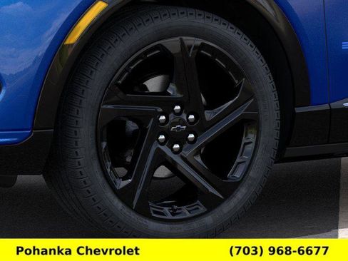New 2026 Chevrolet Equinox EV RS image 9