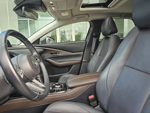 Used 2022 MAZDA CX-30 AWD 2.5 S w/ Premium Package image 25