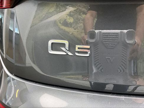 Certified 2023 Audi Q5 2.0T Premium w/ Convenience Package image 33