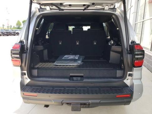 New 2026 Toyota 4Runner TRD Off-Road Premium AWD/4WD image 5