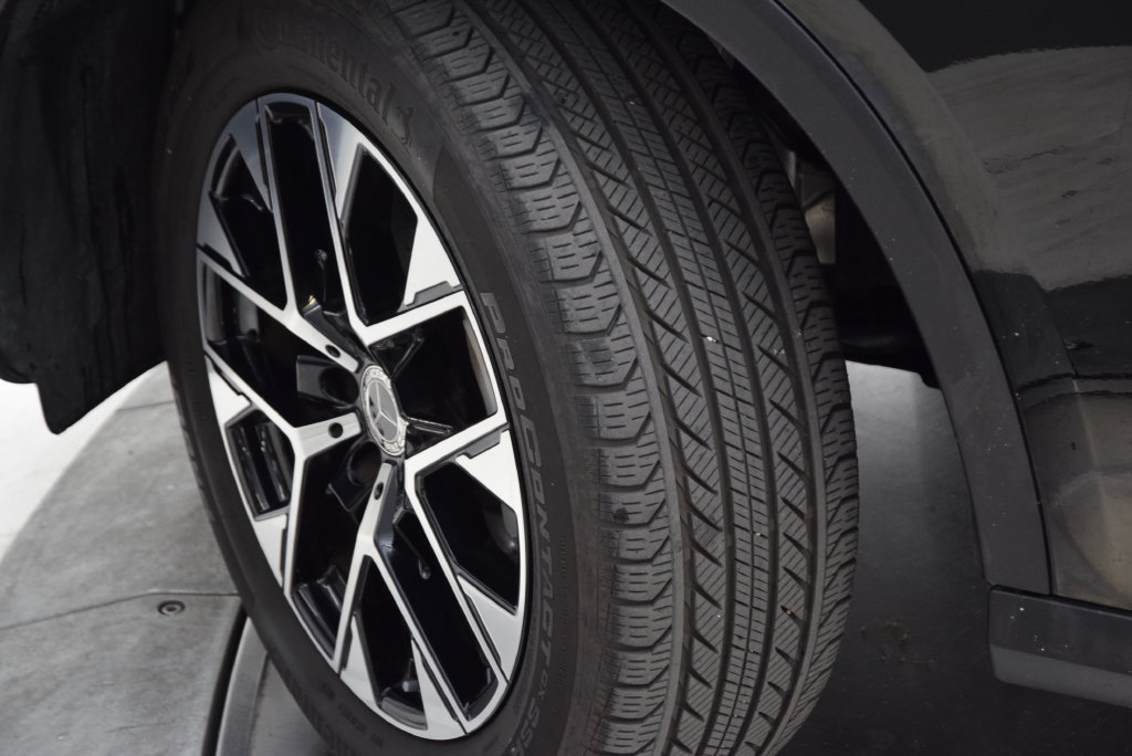 Certified 2025 Mercedes-Benz GLC 350e 4MATIC image 29