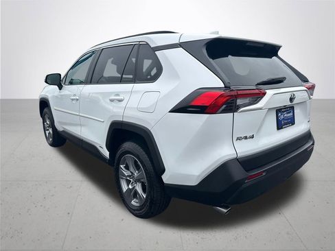 Certified 2024 Toyota RAV4 LE AWD/4WD image 10