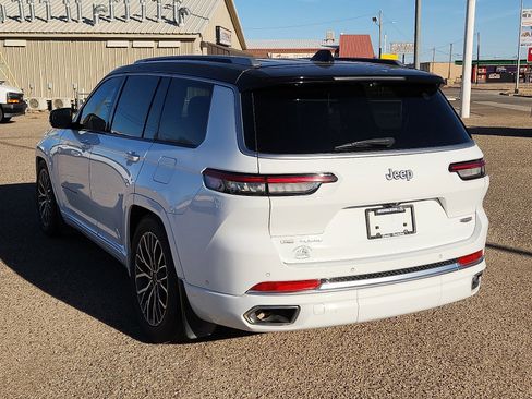 Used 2021 Jeep Grand Cherokee L Summit image 3