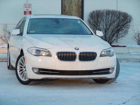 Used 2012 BMW 535i xDrive Sedan image 7