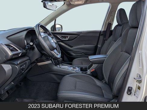 Used 2023 Subaru Forester Premium AWD/4WD image 14