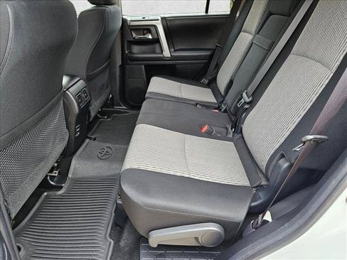Used 2019 Toyota 4Runner SR5 AWD/4WD image 17