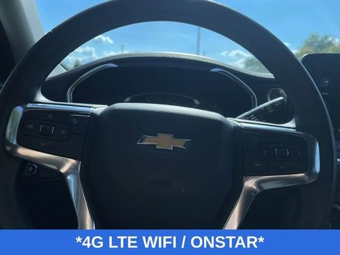 Used 2025 Chevrolet Blazer LT image 12