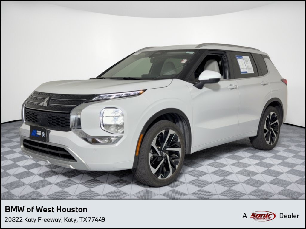 Used 2024 Mitsubishi Outlander SEL FWD image 1