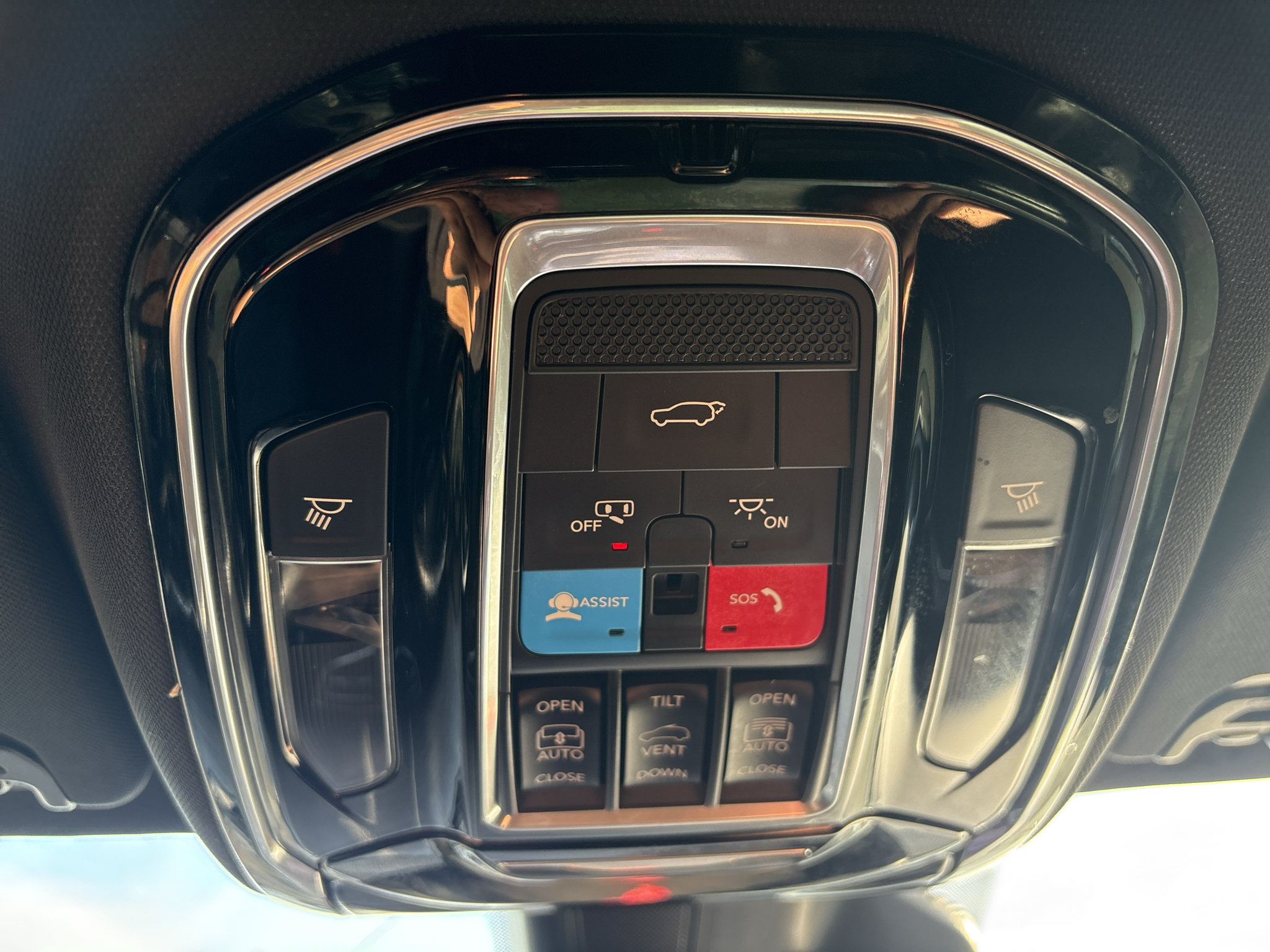 Used 2022 Jeep Grand Wagoneer Series I AWD/4WD image 30