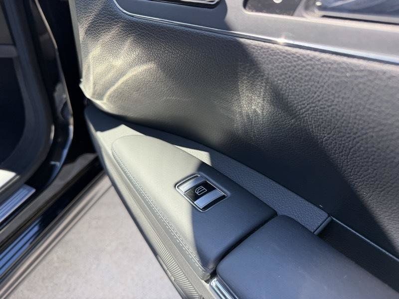 Used 2007 Mercedes-Benz S 550 image 50