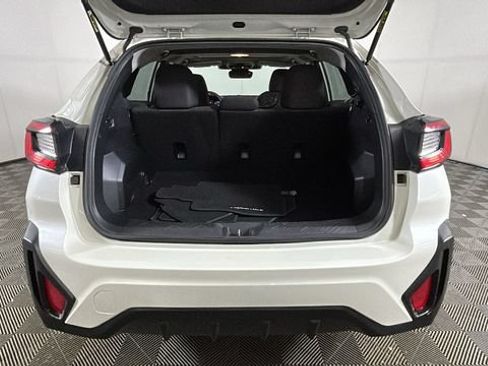 Used 2024 Subaru Crosstrek 2.0i Premium AWD/4WD image 27