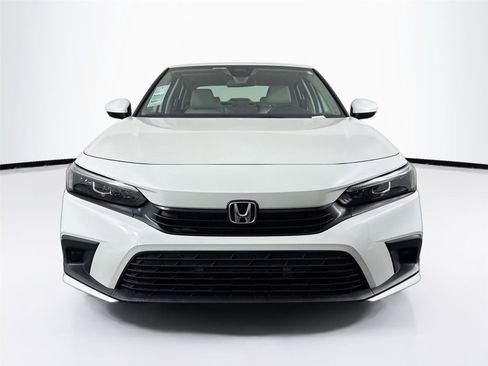 Used 2023 Honda Civic LX image 7