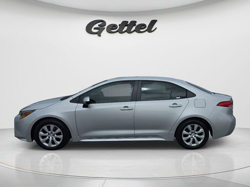 Used 2024 Toyota Corolla LE FWD image 8