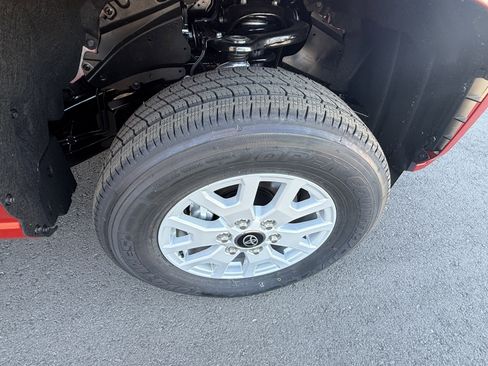 New 2026 Toyota Tacoma SR5 image 18