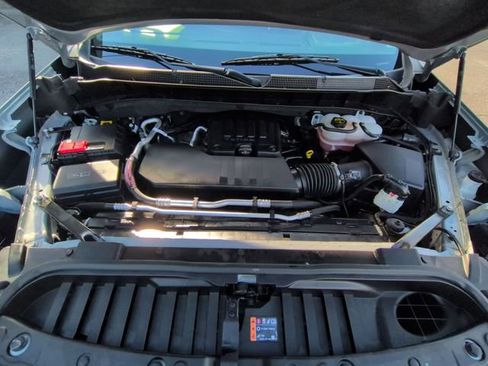 Used 2024 Chevrolet Silverado 1500 LT image 29