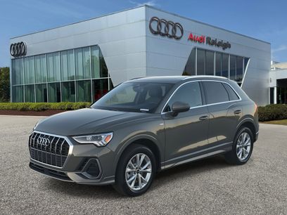 New 2025 Audi Q3 2.0T Premium