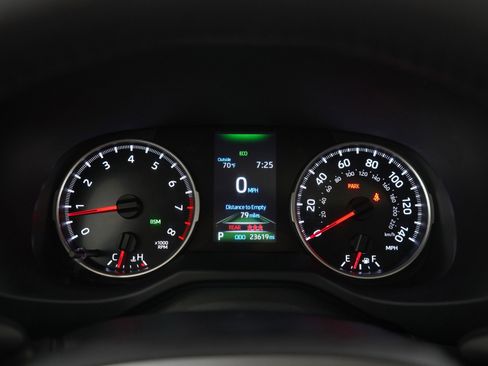 Used 2022 Toyota RAV4 XLE image 24