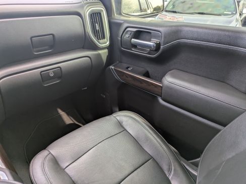 Used 2020 GMC Sierra 1500 SLT w/ SLT Premium Plus Package image 10