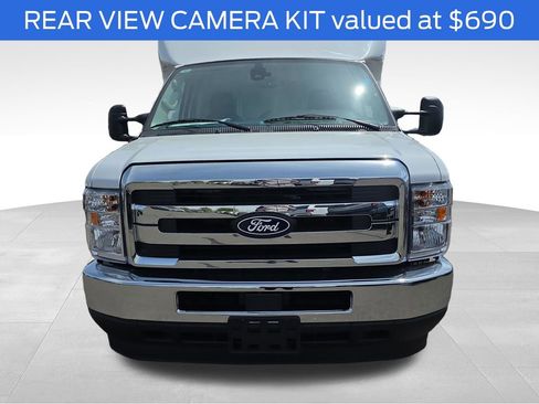 New 2027 Ford E-350 and Econoline 350 Super Duty w/ Power Equipment Group RWD image 3