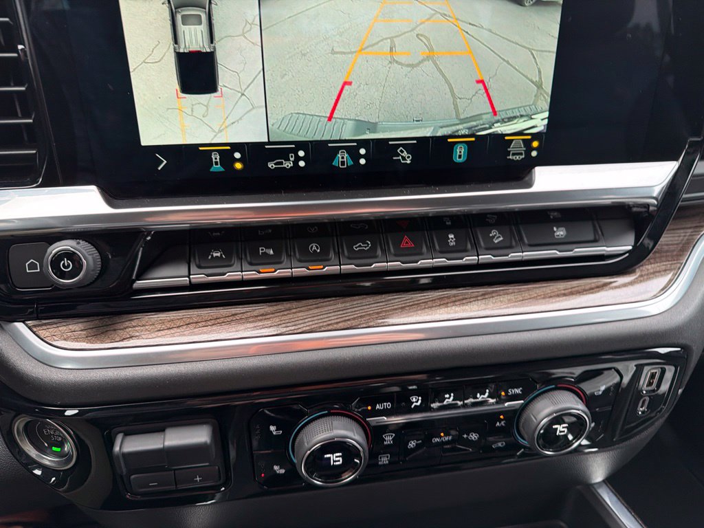 Certified 2022 Chevrolet Silverado 1500 RST AWD/4WD image 13