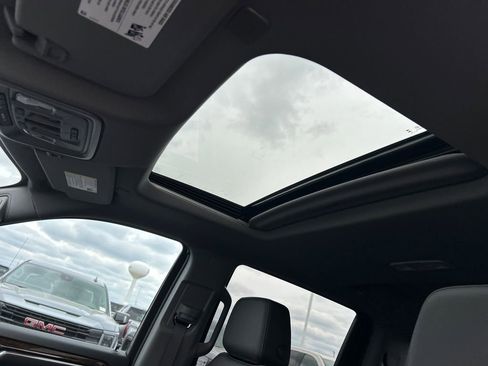 New 2026 GMC Sierra 1500 Elevation AWD/4WD image 31