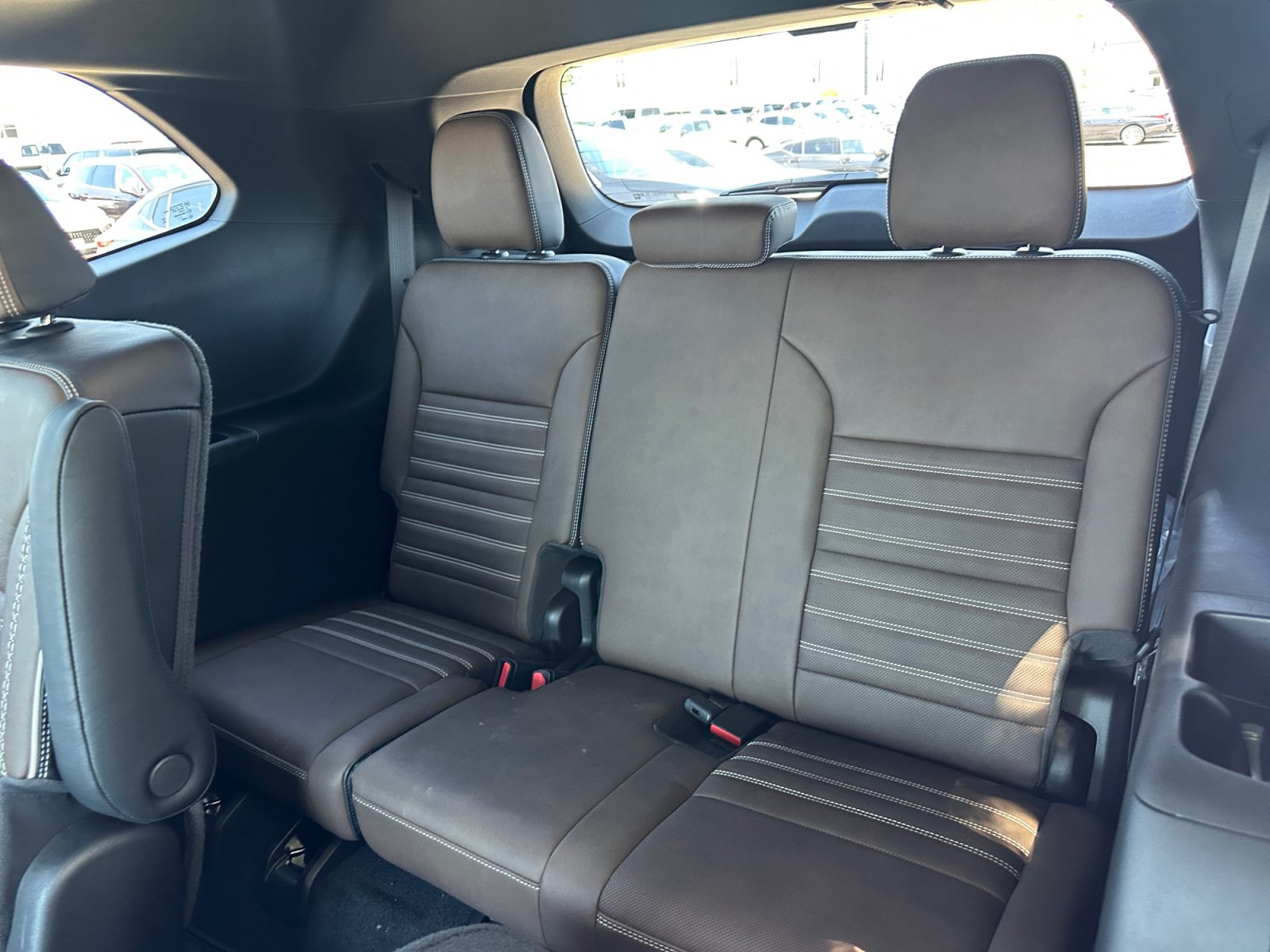 Used 2026 GMC Acadia Denali Ultimate w/ LPO, Floor Liner Package AWD/4WD image 25
