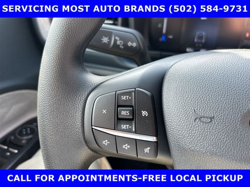 New 2025 Ford Maverick XLT image 28