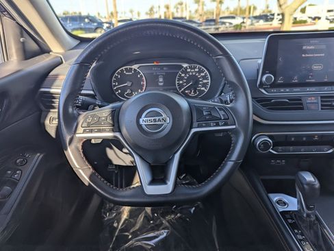 Certified 2022 Nissan Altima 2.5 SR image 25