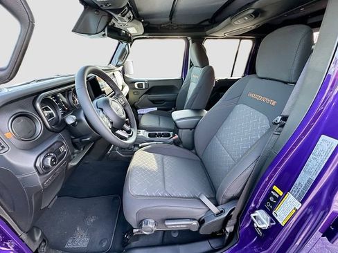 New 2026 Jeep Gladiator Mojave image 14