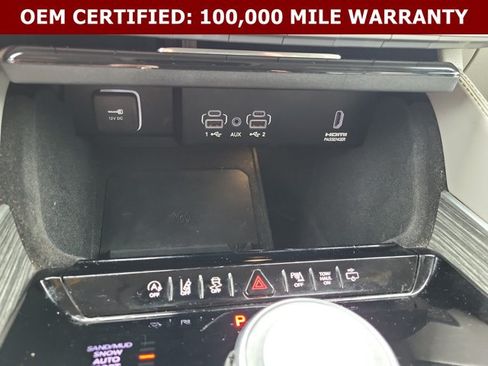 Certified 2022 Jeep Wagoneer Series II AWD/4WD image 35